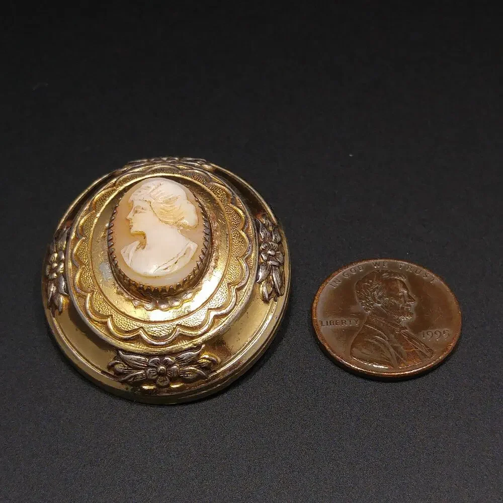 Coro Shell Carved Cameo Brooch, Gold Over Silver, 1950s Vintage Jewelry